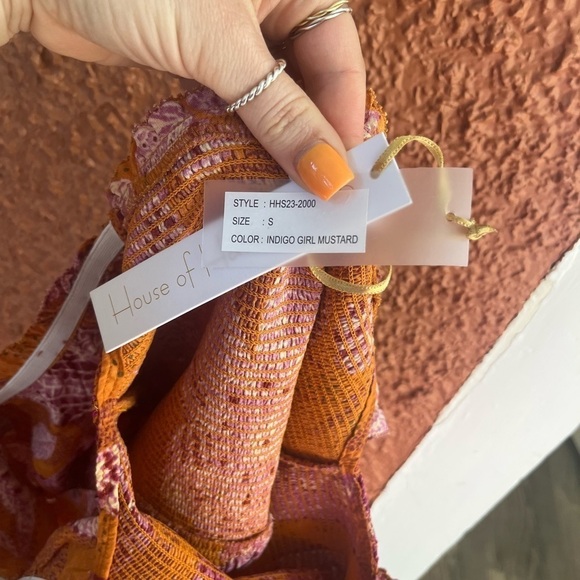 House of Harlow 1960 Smocked Top - Picture 3 of 6